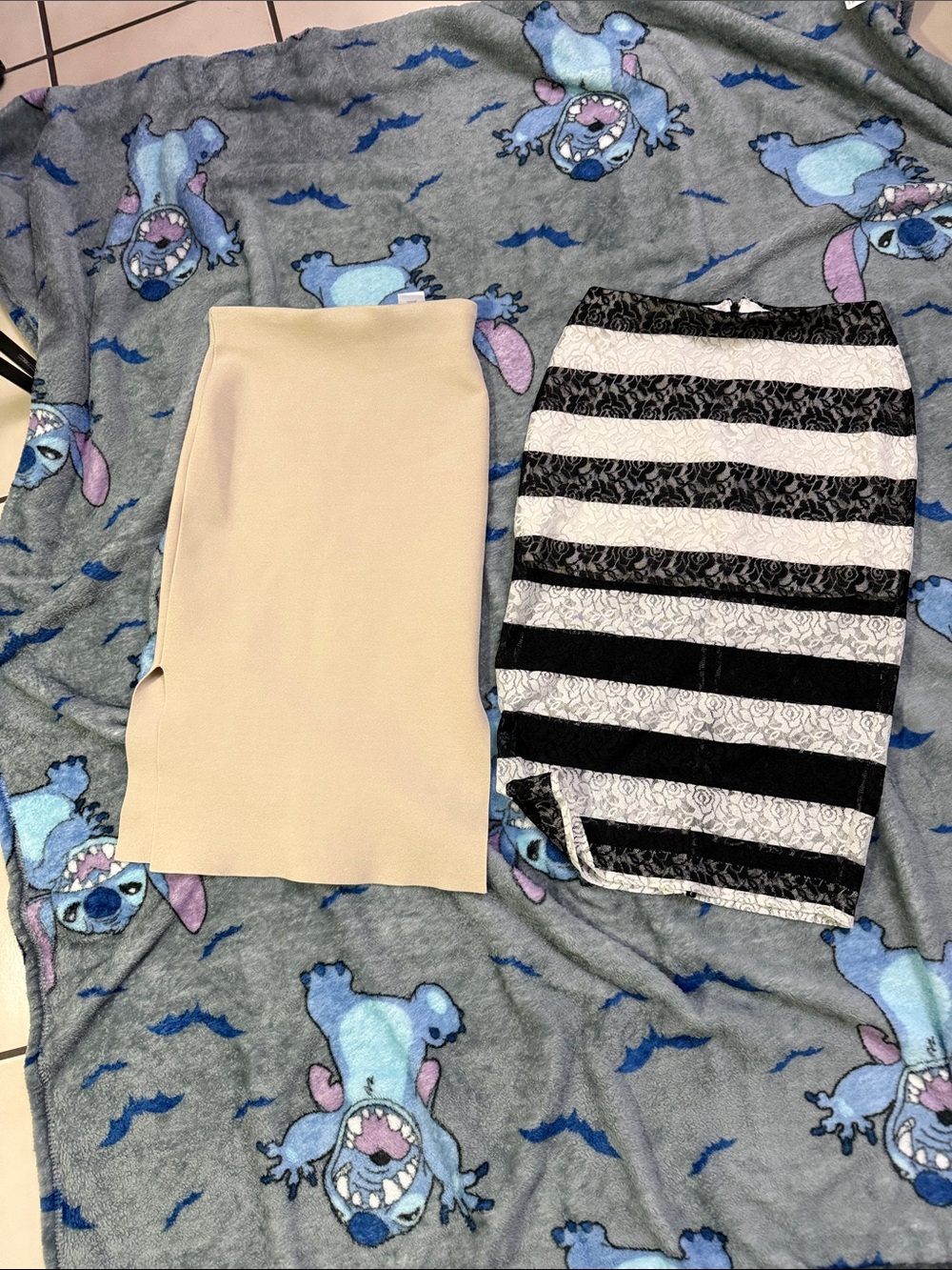 Express Beige Knit Pencil Skirt